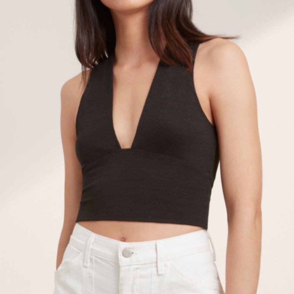 Cute Crop top - Aritzia Valeria top Black - Small